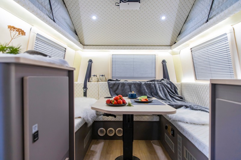 新年新房車展會，新車多選擇