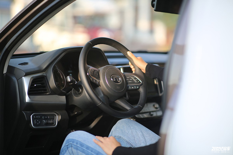 打響第二炮!搶先實拍體驗覽眾自由炮-B皮卡四驅房車 打響第二炮!搶先實拍體驗覽眾自由炮-B皮卡四驅房車