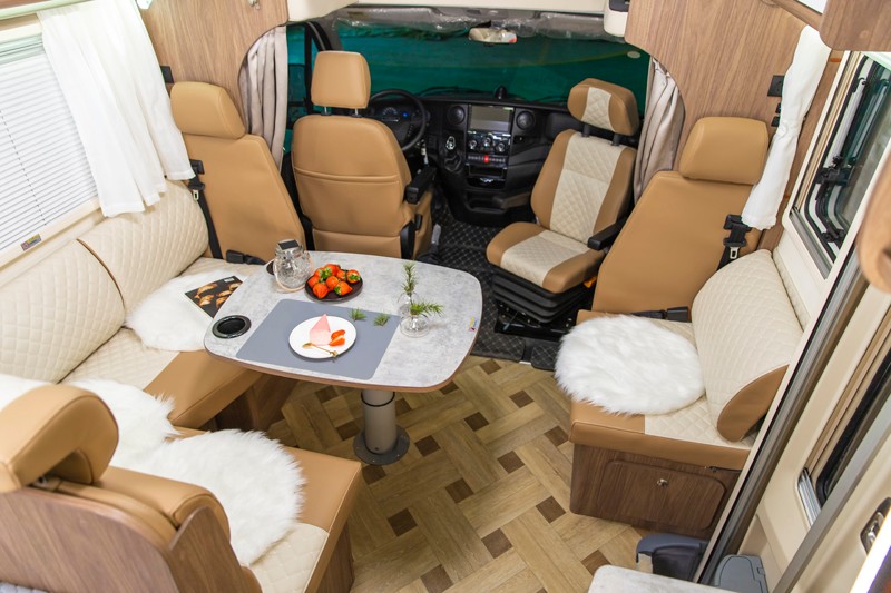 這些房車(chē),上藍(lán)牌C本可以開(kāi) 這些房車(chē),上藍(lán)牌C本可以開(kāi)