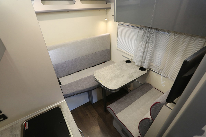 開自由炮旅行是一種什么體驗? 開自由炮旅行是一種什么體驗?