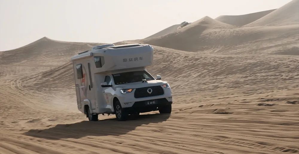 C6駕照即將到來！這款擁有牽引資質的自行式房車千萬別錯過！