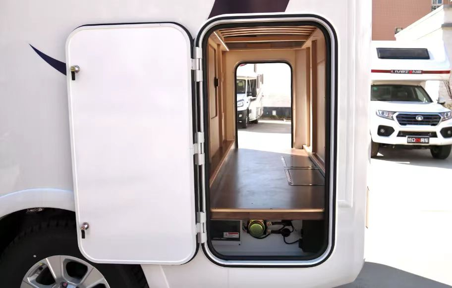 風駿C7珍藏版27.88萬包牌帶回家，退市絕版，僅剩12臺！